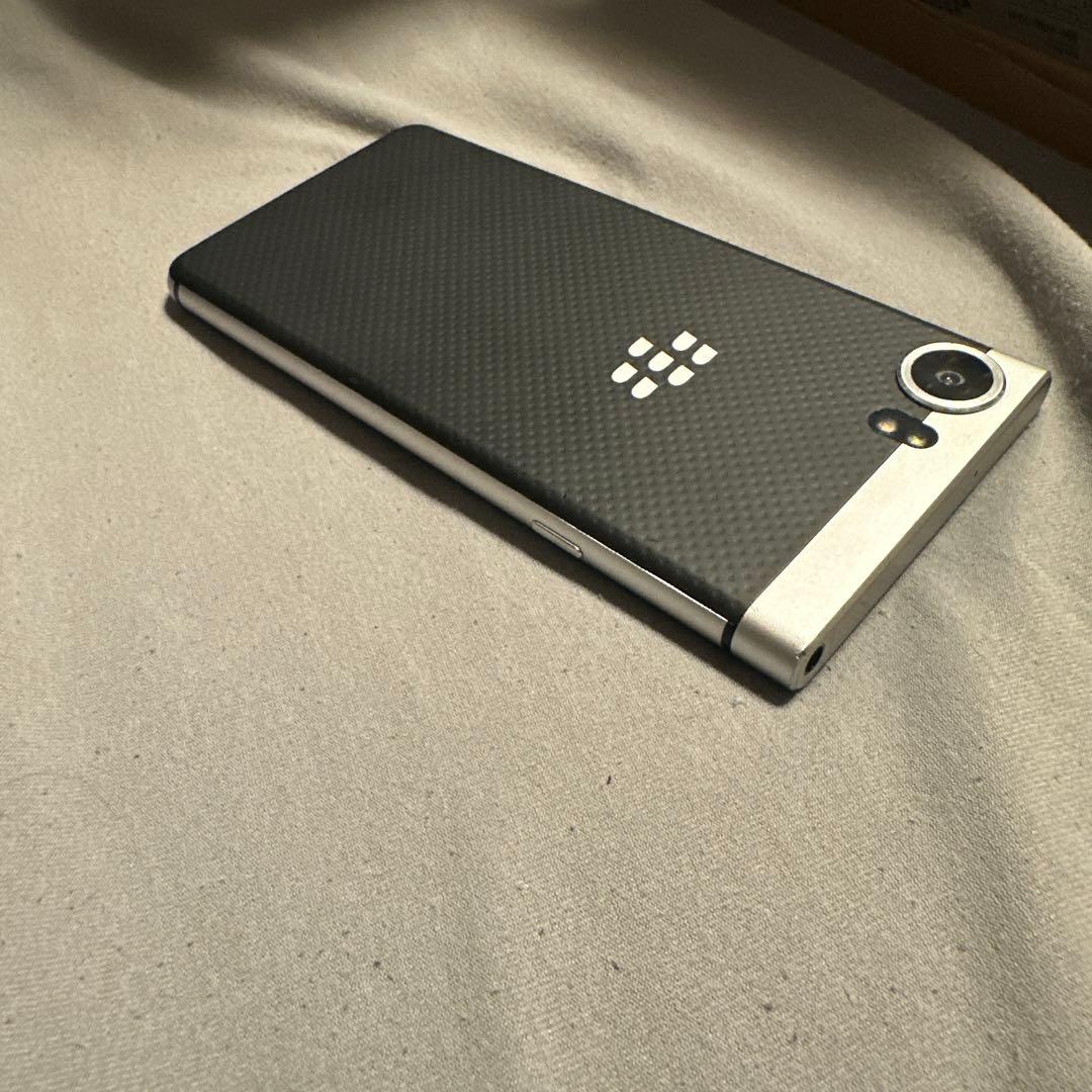 BlackBerry key ONE BBB100-6 SIMフリー