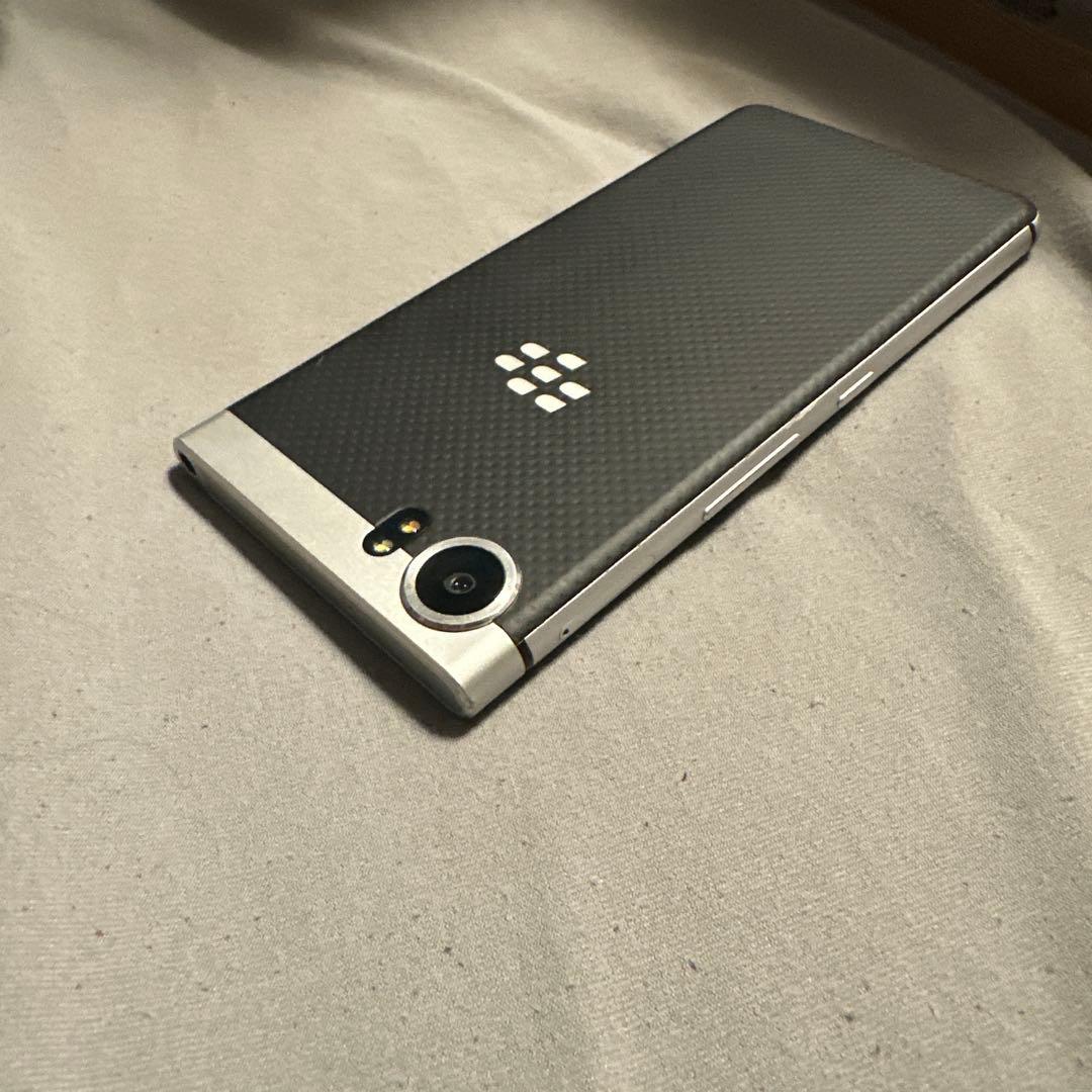 BlackBerry key ONE BBB100-6 SIMフリー
