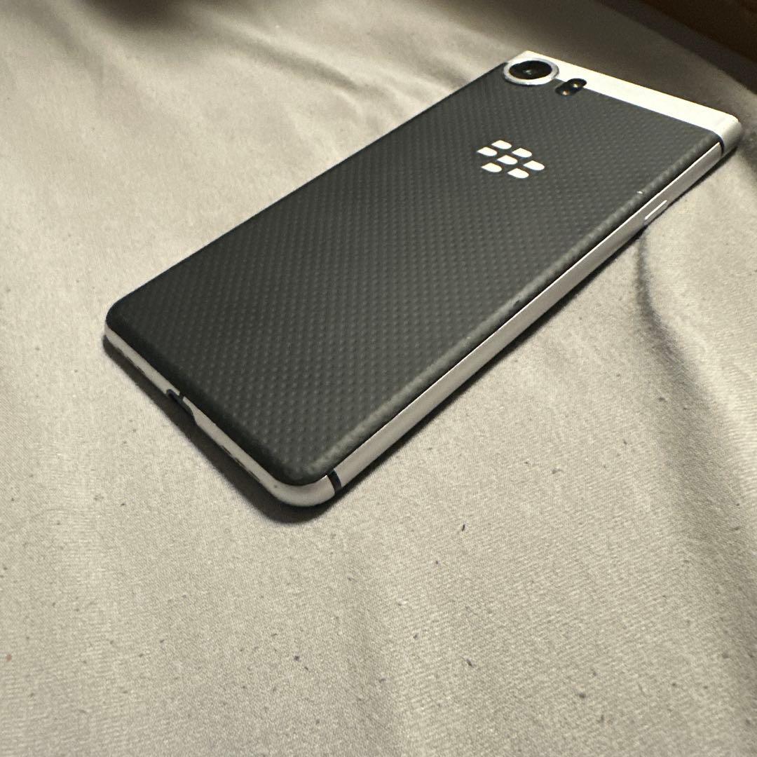 BlackBerry key ONE BBB100-6 SIMフリー