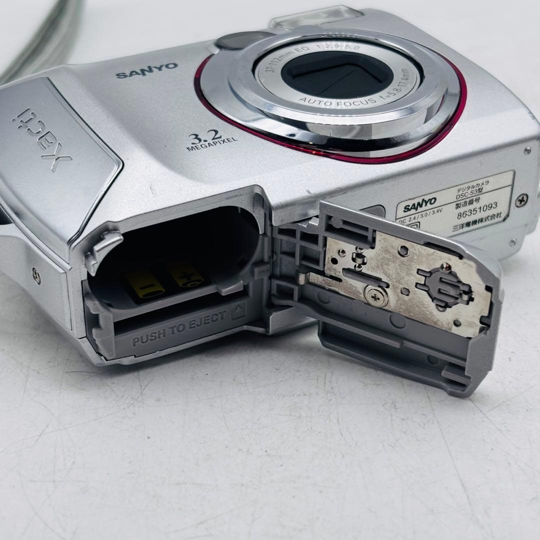 【動作確認済み】SANYO XACTI DSC-S3型 単三電池⑤