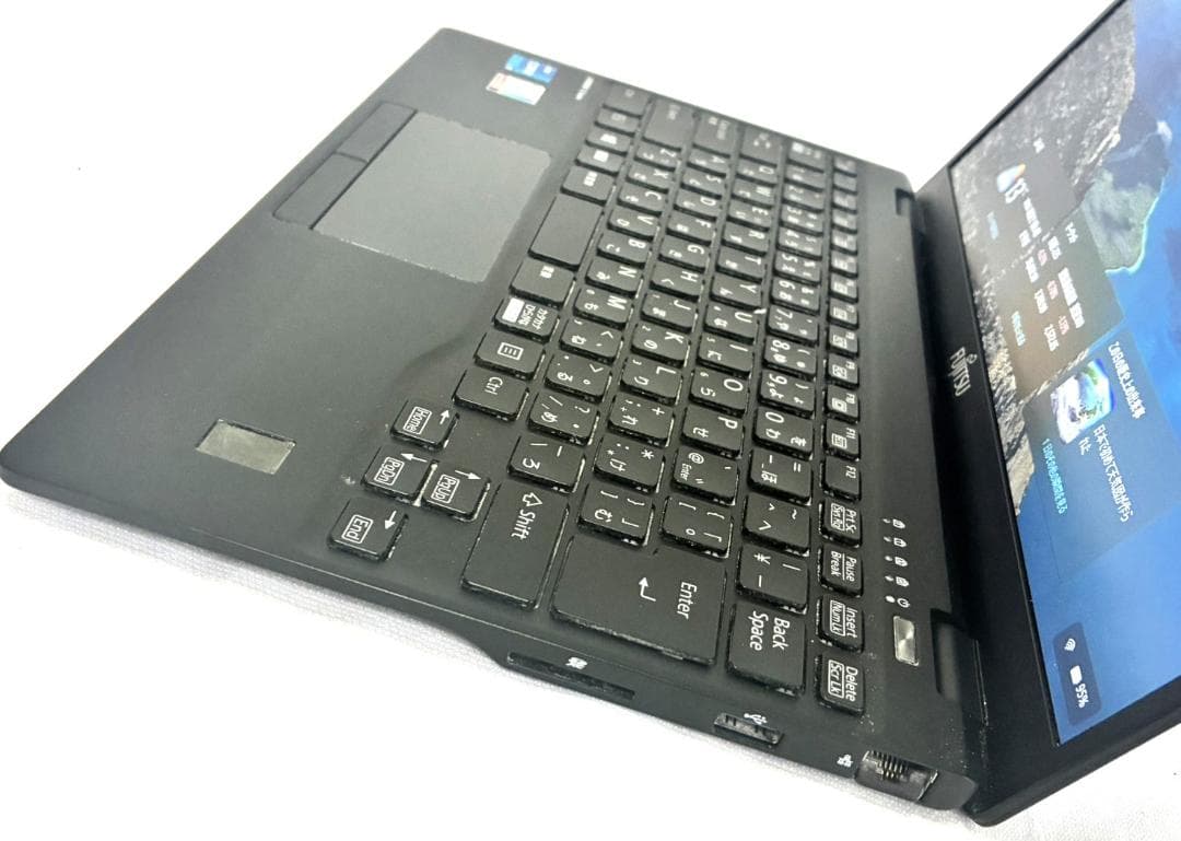 美品 2021年 LIFEBOOK U9311/FX 軽量 薄型 i5 11世代