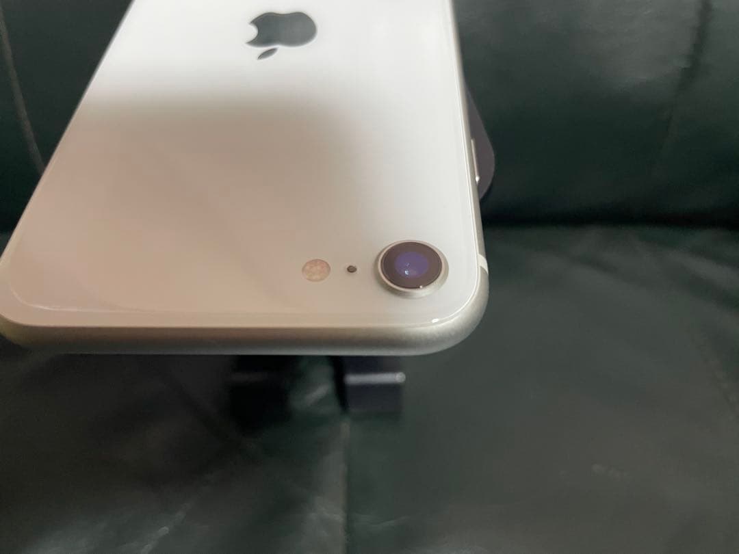 【新品バッテリー】iPhone SE2 128GB ホワイトSIMフリー