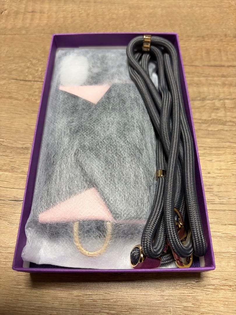 lescheriet シボ型押しiPhone17用 フリーポケット バイカラーA