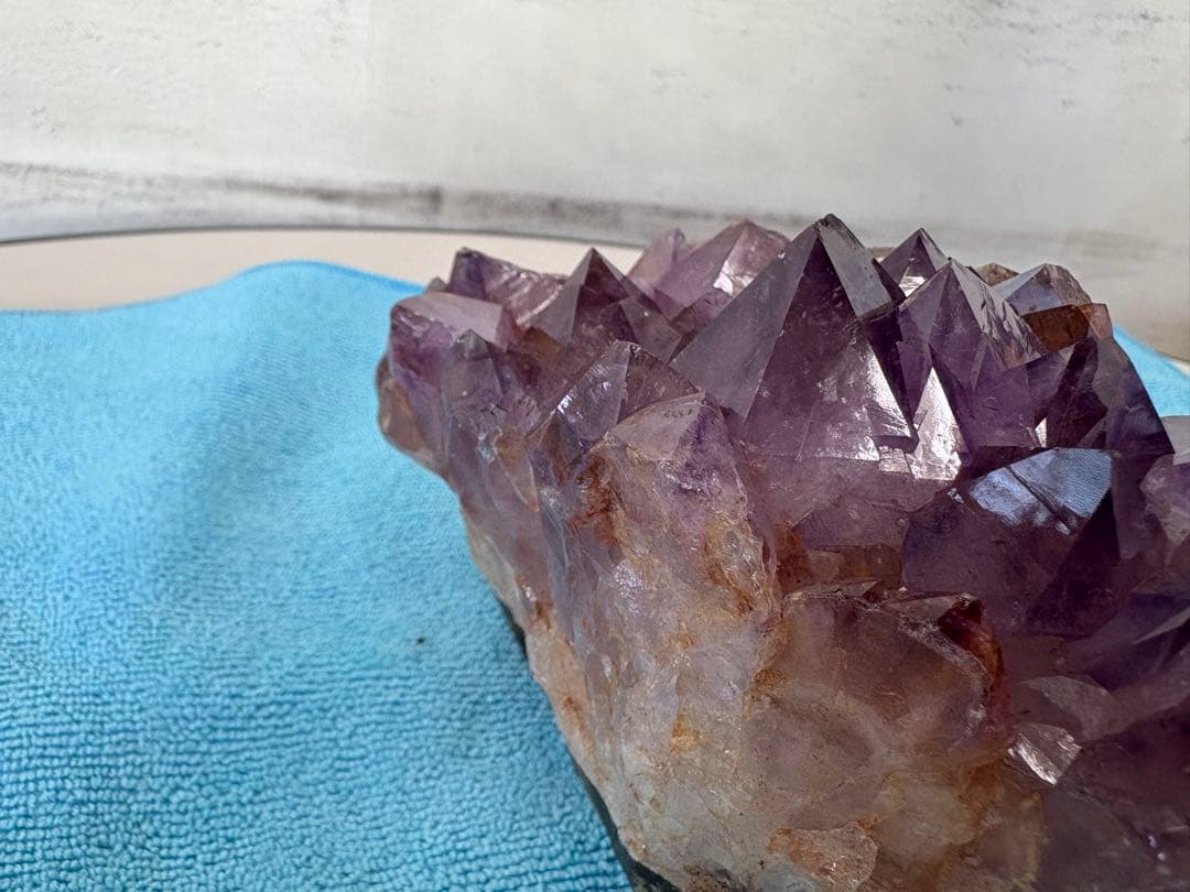 激レアアメジストクラスター1461g深い紫美しいアメジスト