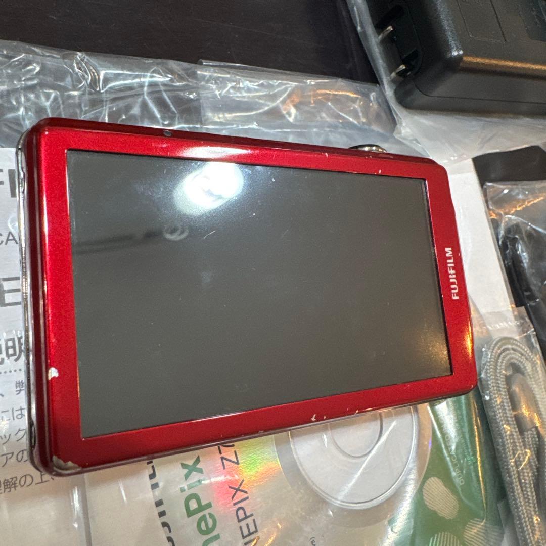 FUJIFILM FinePix Z700 EXR レッド