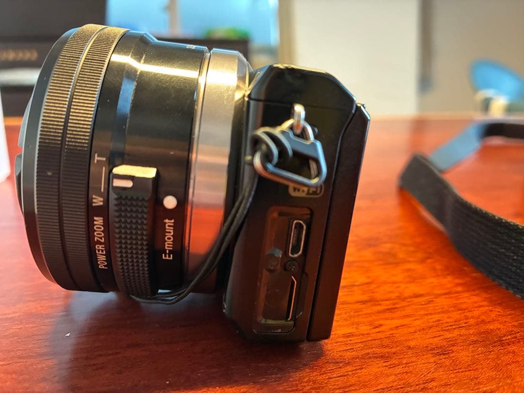 SONY α ミラーレス一眼 NEX-5R ボディ+レンズセット