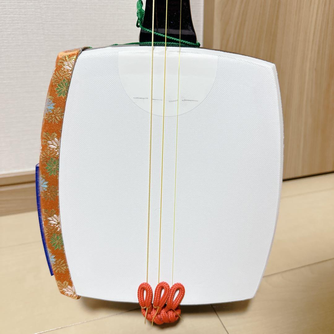 美品 SUZUKI スズキ 三味線 あやめ 入門用 セット 教本 ハードケース付