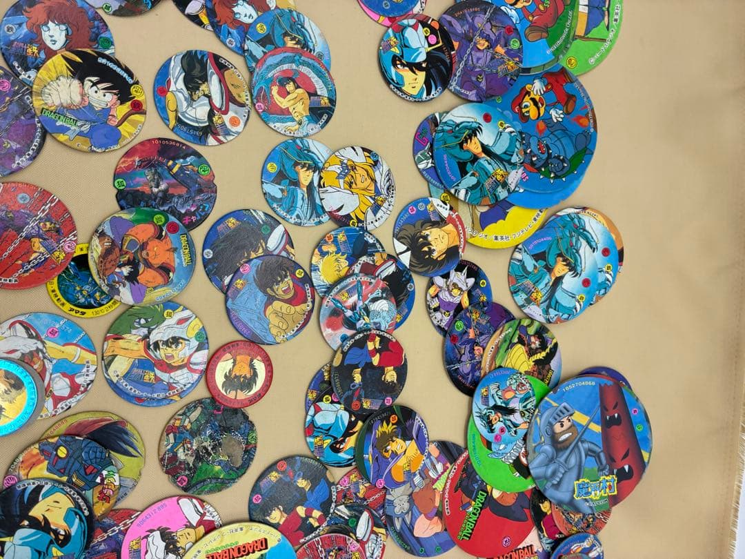 昭和レト　聖闘士星矢、ドラゴンボール等メンコ　大量まとめて　まとめ売り　②