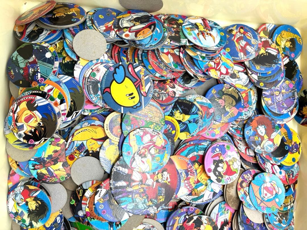 昭和レト　聖闘士星矢、ドラゴンボール等メンコ　大量まとめて　まとめ売り　②