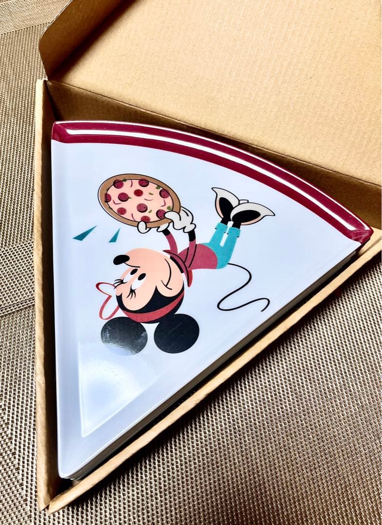 ディズニー フロリダ ピザ お皿