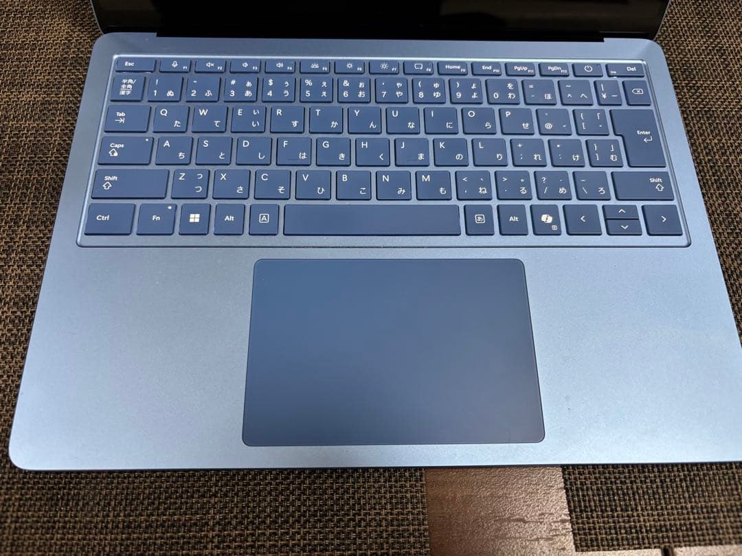 ⭐︎Microsoft surface laptop7 ⭐︎ 13.8型　第7世代