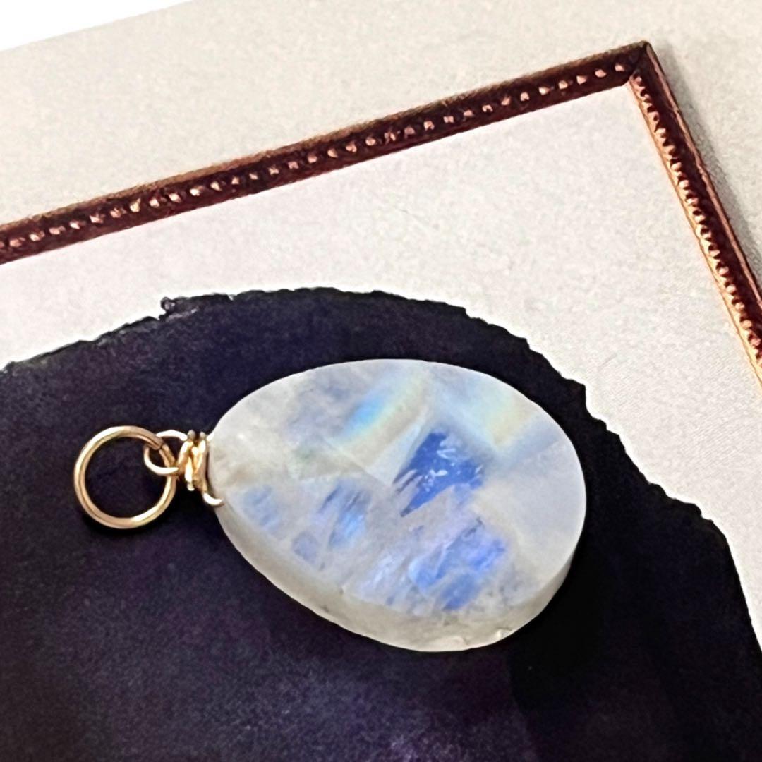 ダンゴ☺︎ 1点作品☆大粒レインボームーンストーン14kgfネックレストップ