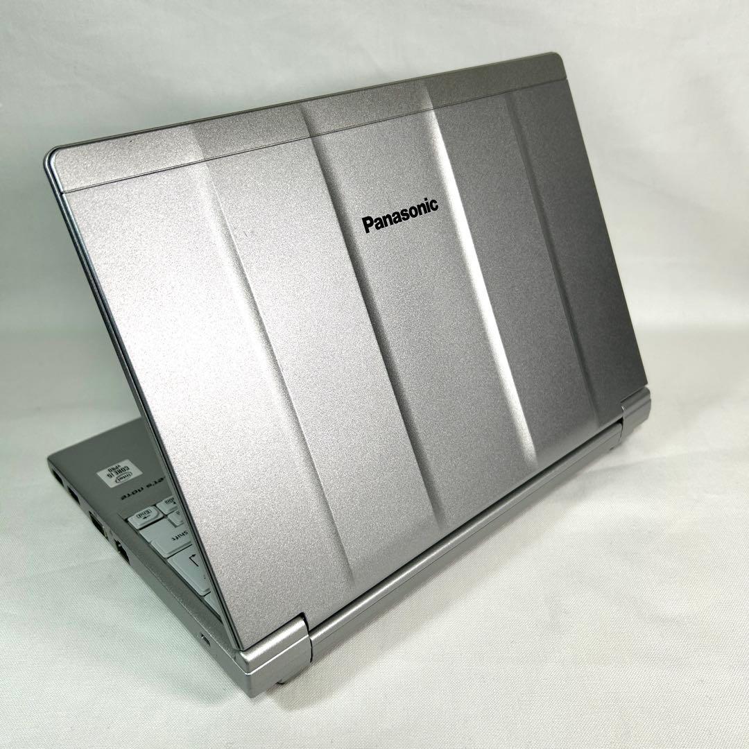 美品 Panasonic Let's note SV9 バッテリー超良好 LTE