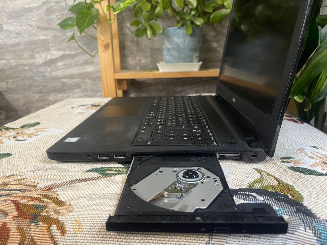 DELL ノートパソコン TTYFJA00 Windows11