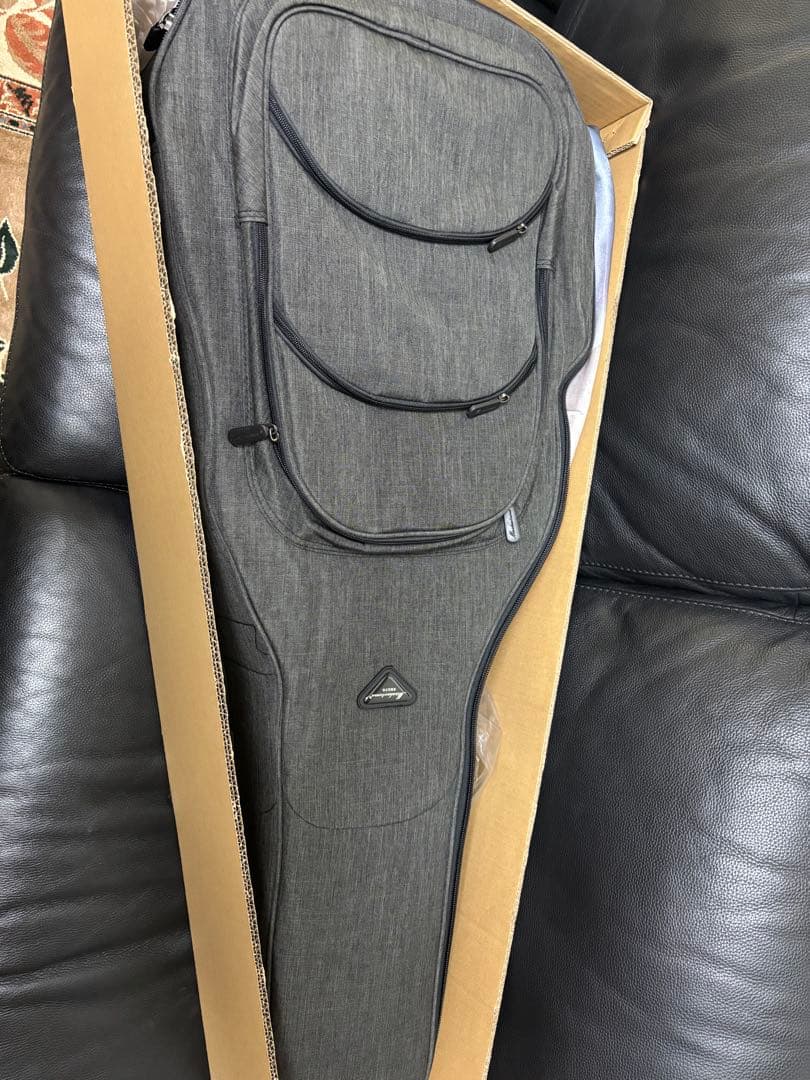 Merida メリダ　Guitar Legacyレガシー　ギター