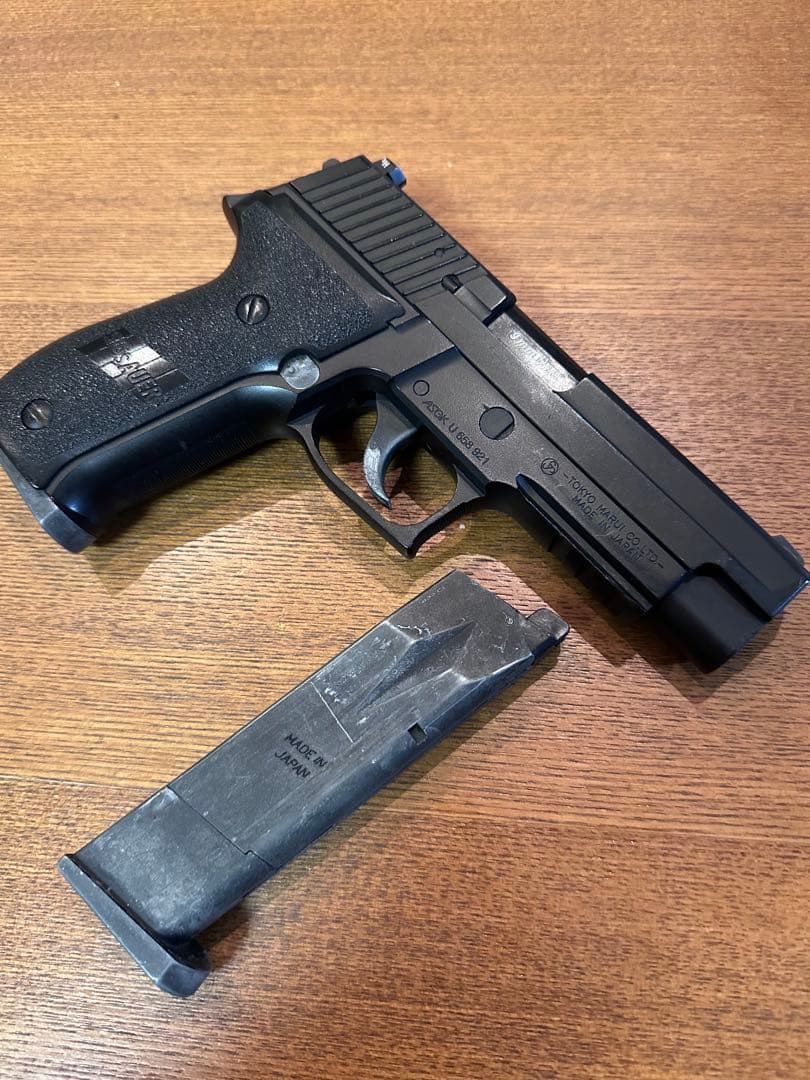 東京マルイ　シグ・ザウエル　P226 ガスブローバック　18歳以上