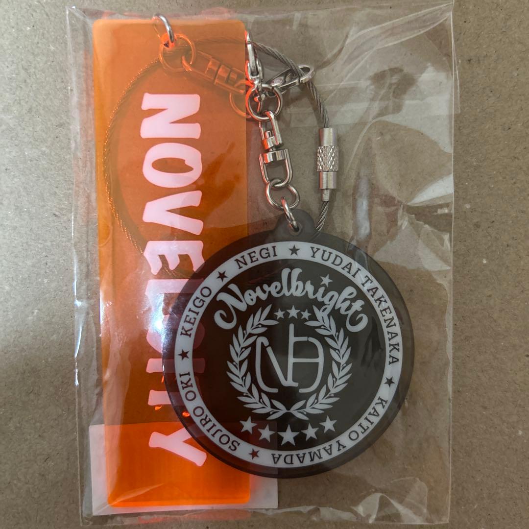 Novelbright Lighter Tシャツ &ネオンアクリルキーリング