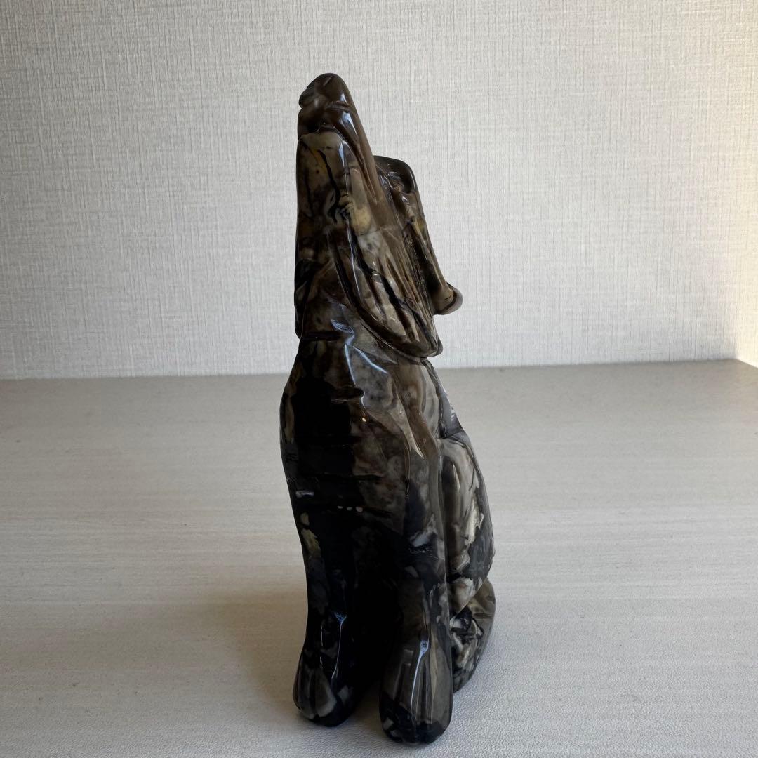 ボルケーノアゲート　狼　ウルフ　UV蛍光画像の通り