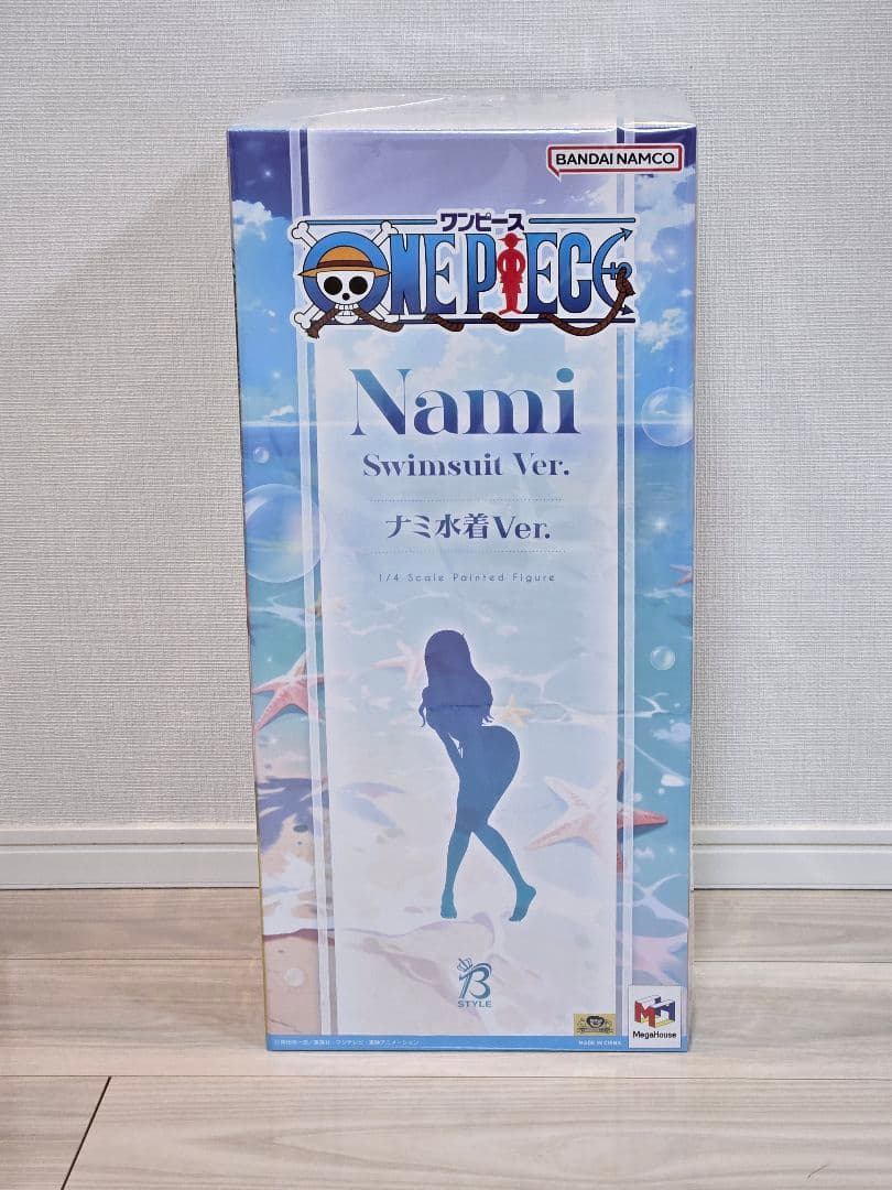 ONE PIECE　ナミ水着Ver.　1/4　フィギュア　メガハウス　ワンピース