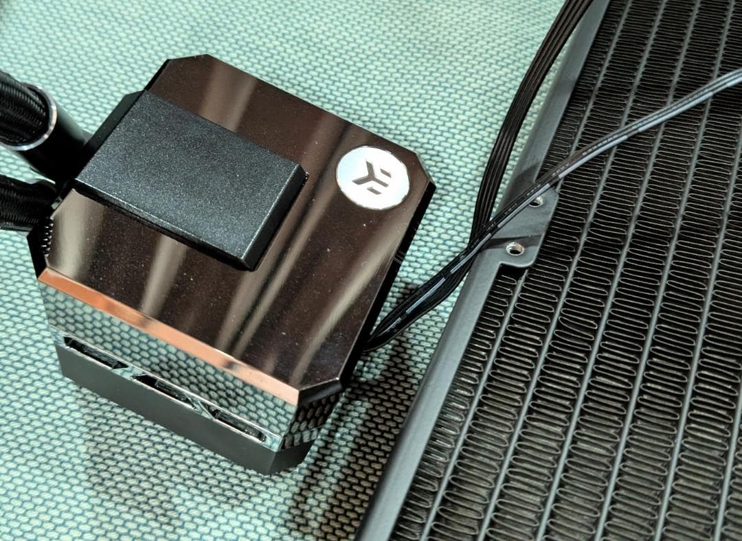 水冷 EK AIO Elite 360 D-RGB CPUクーラー