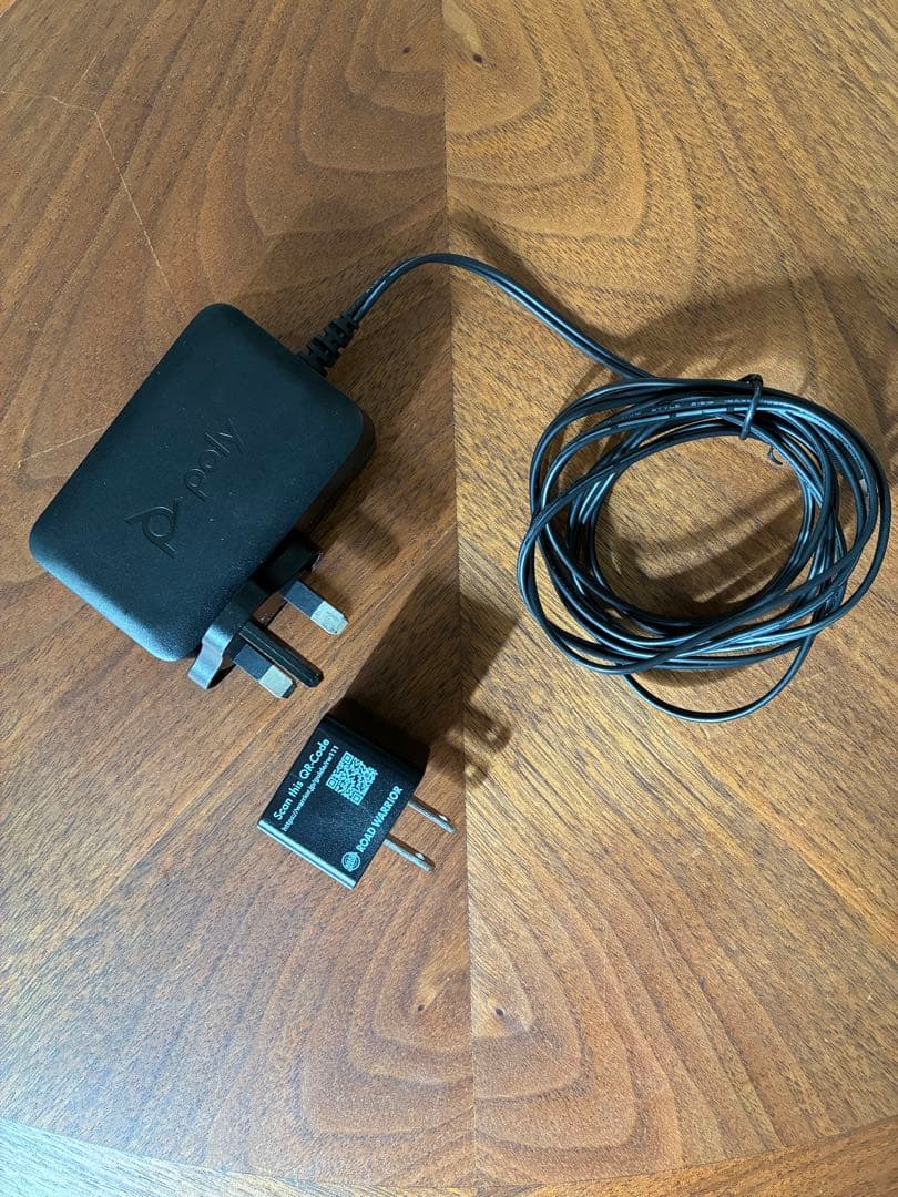 会議用Poly Sync 60 Bluetoothスマートスピーカーフォン