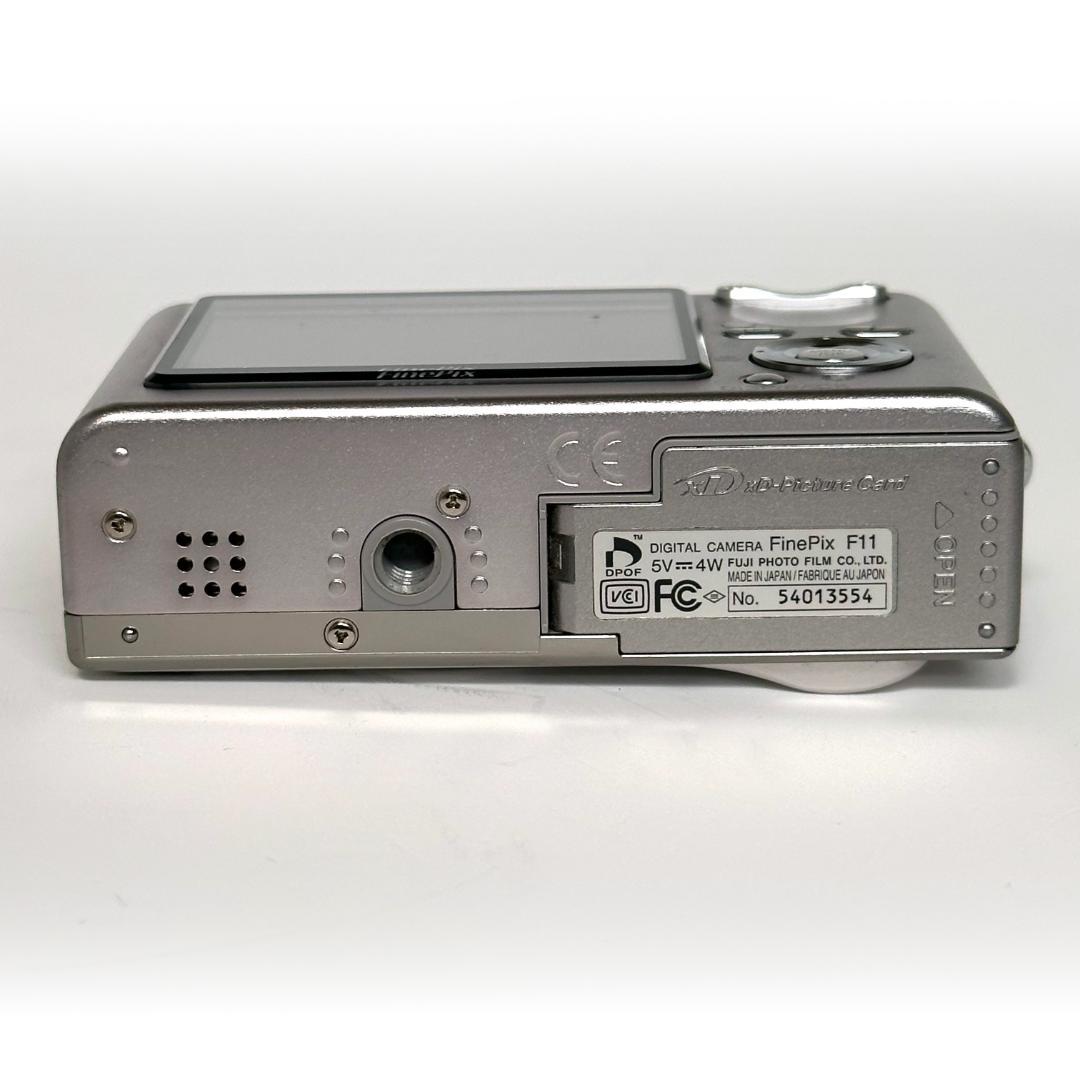 FUJIFILM 富士フイルム FinePixF11　中古品