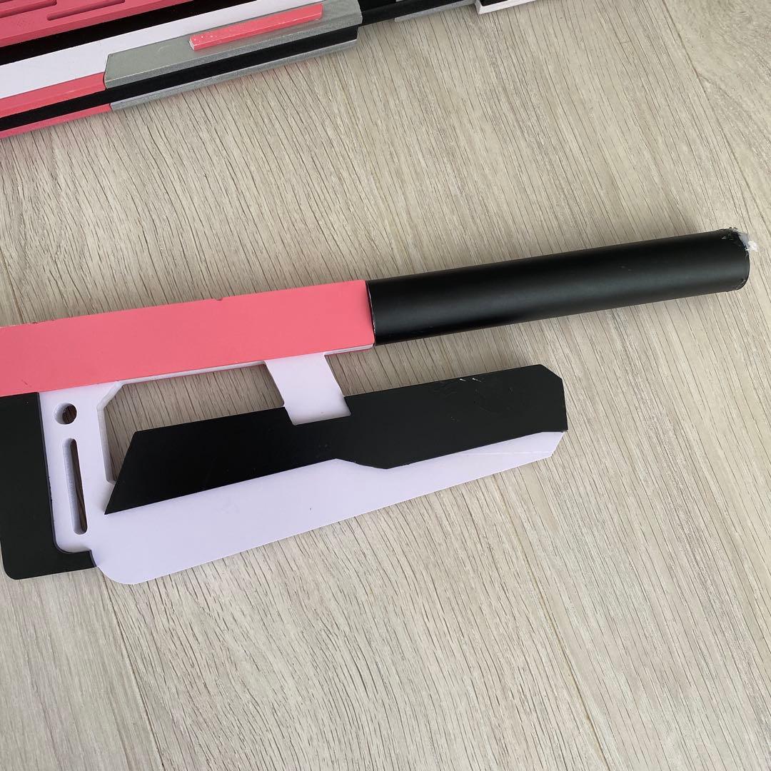 勝利の女神NIKKE バイパー　武器