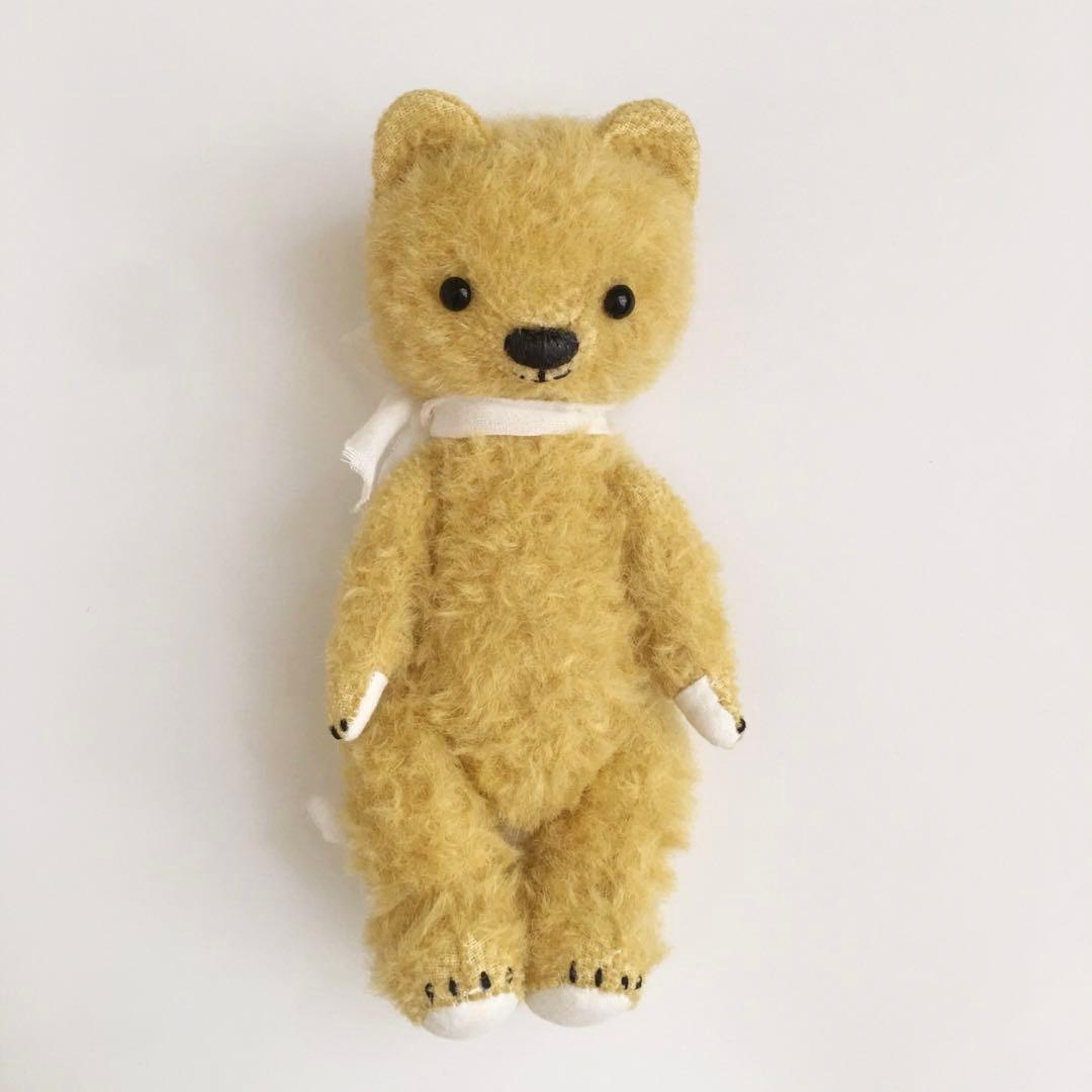 白い足ちゃん アーティストベア 海外作家様 ハンドメイド テディベア くま