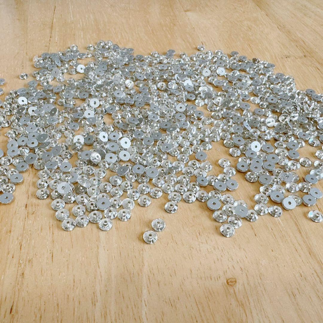 クリスタル ガラスパーツ　3mm 4mm 5mm 6mm 計2700個