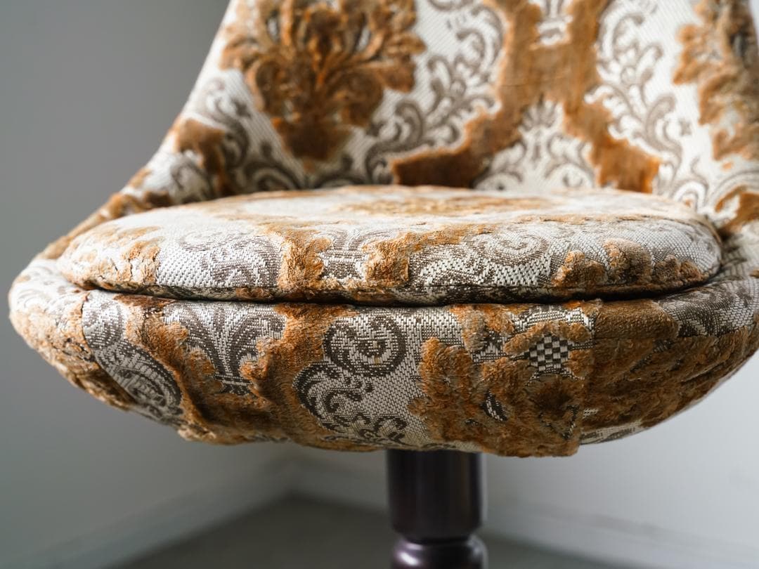 ヴィンテージ \"Oliver\" カフェチェア ダマスク ミッドセンチュリー