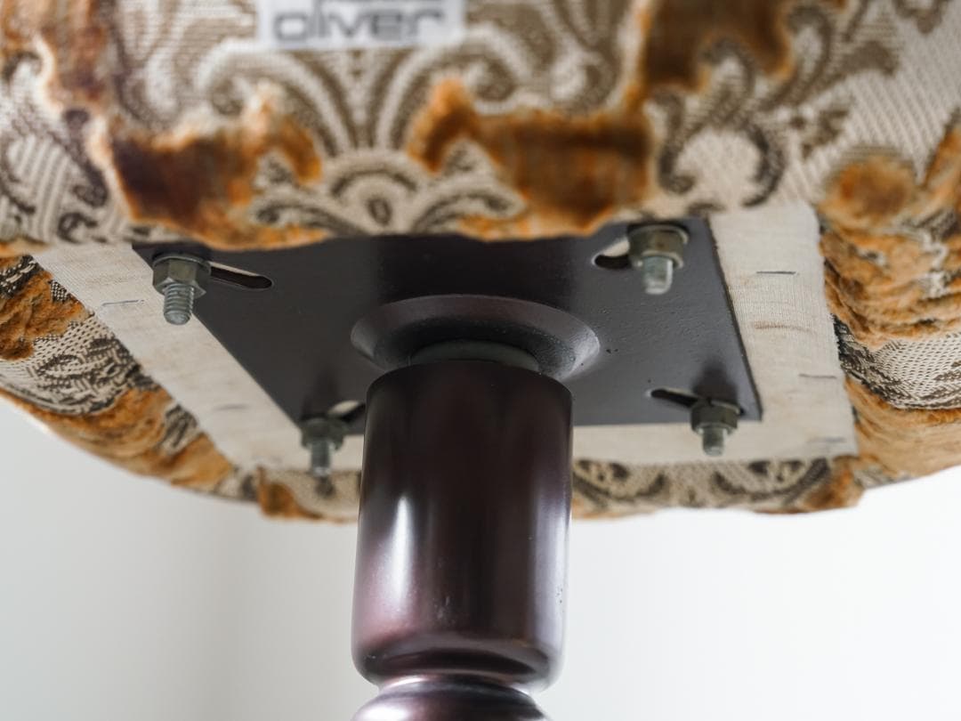 ヴィンテージ \"Oliver\" カフェチェア ダマスク ミッドセンチュリー