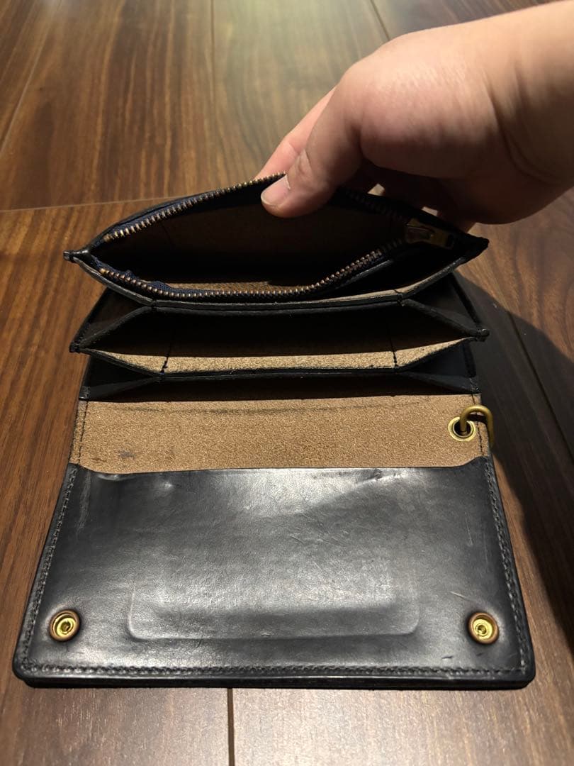 ART BROWN レザーロングウォレット　【※慙愧の虎】