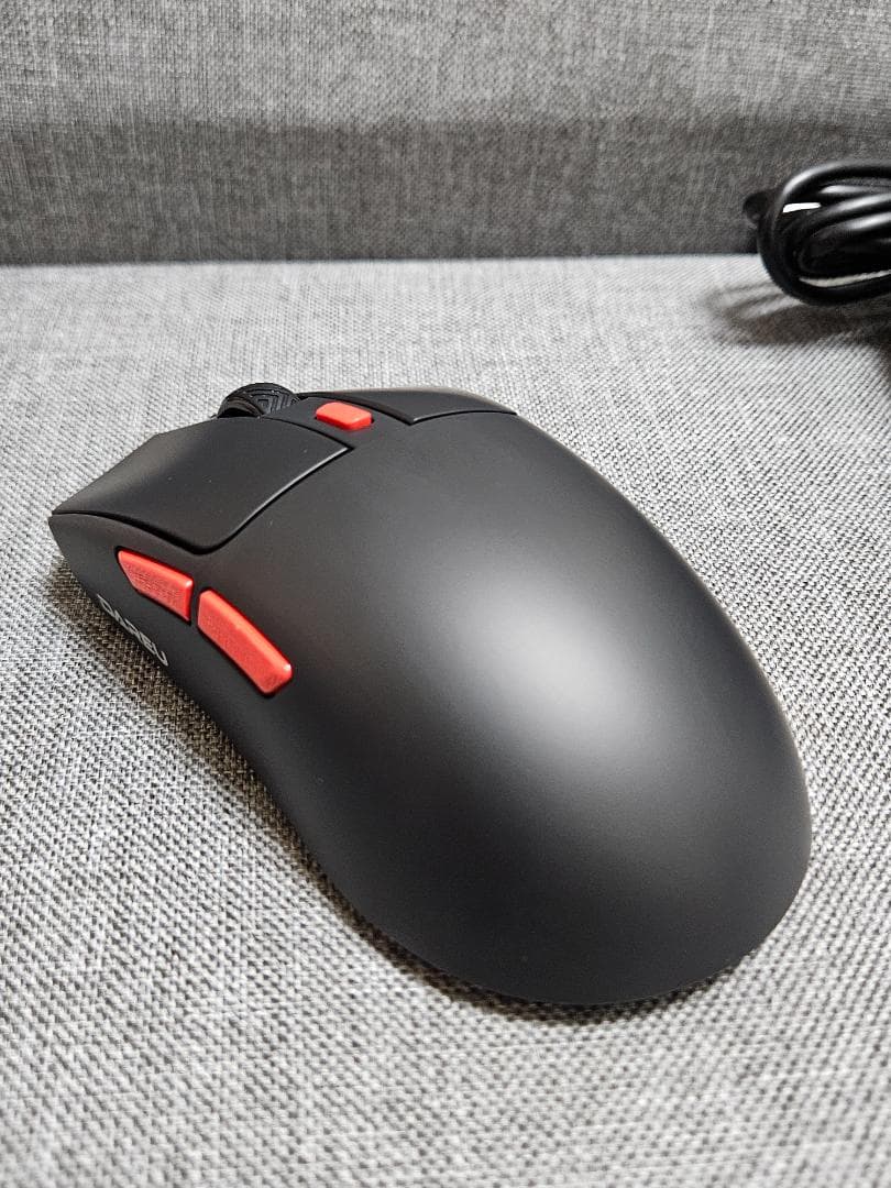 DAREU AE6 PRO ゲーミングマウス ディスプレイ付充電スタンド