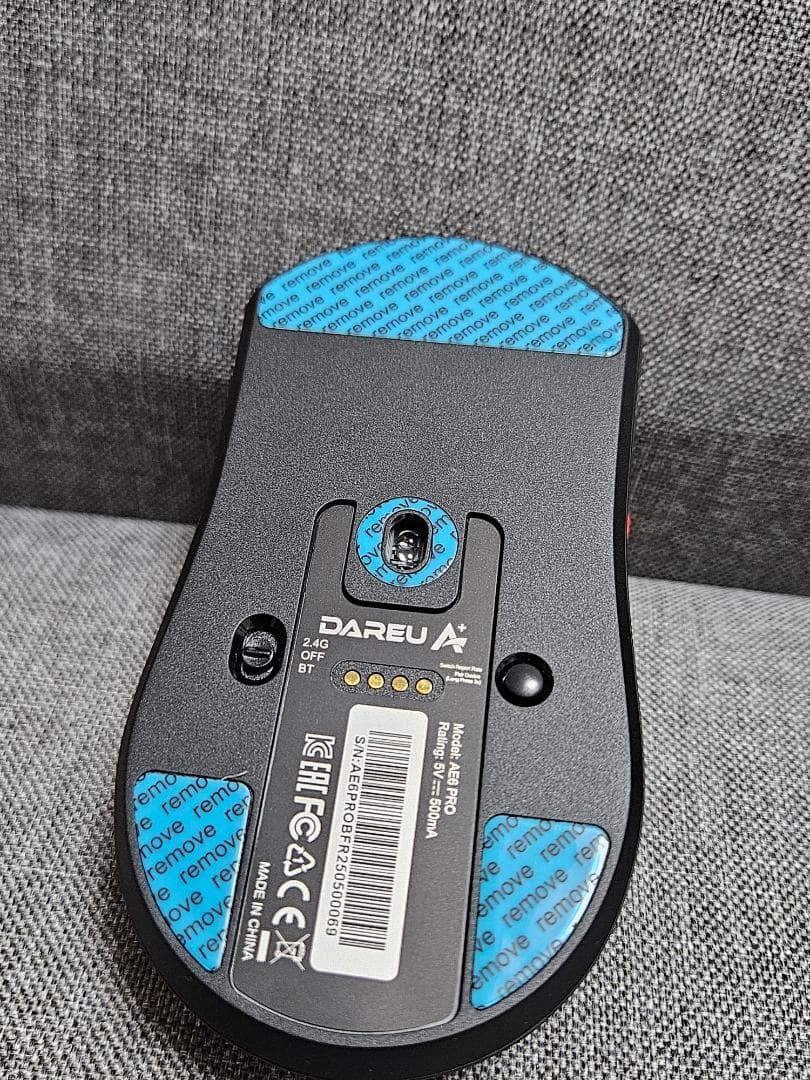 DAREU AE6 PRO ゲーミングマウス ディスプレイ付充電スタンド