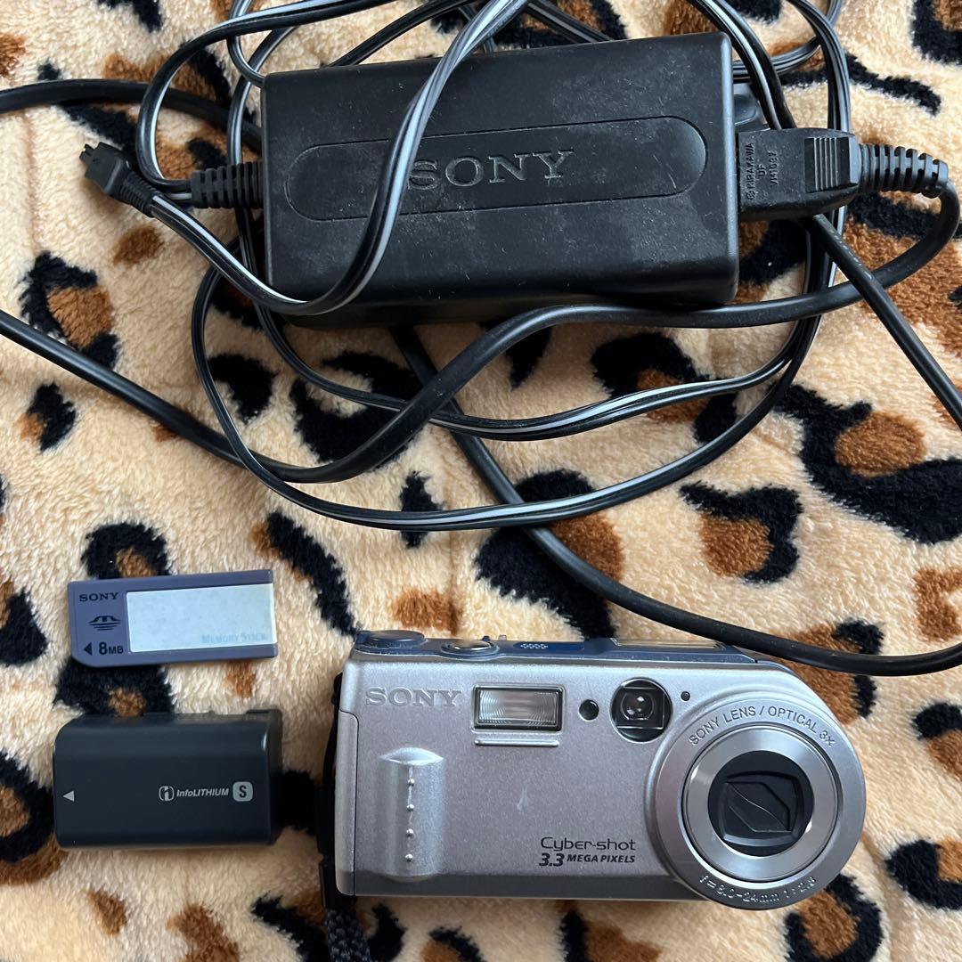 SONY Cyber-shot 3.3メガピクセル　DSC-P1