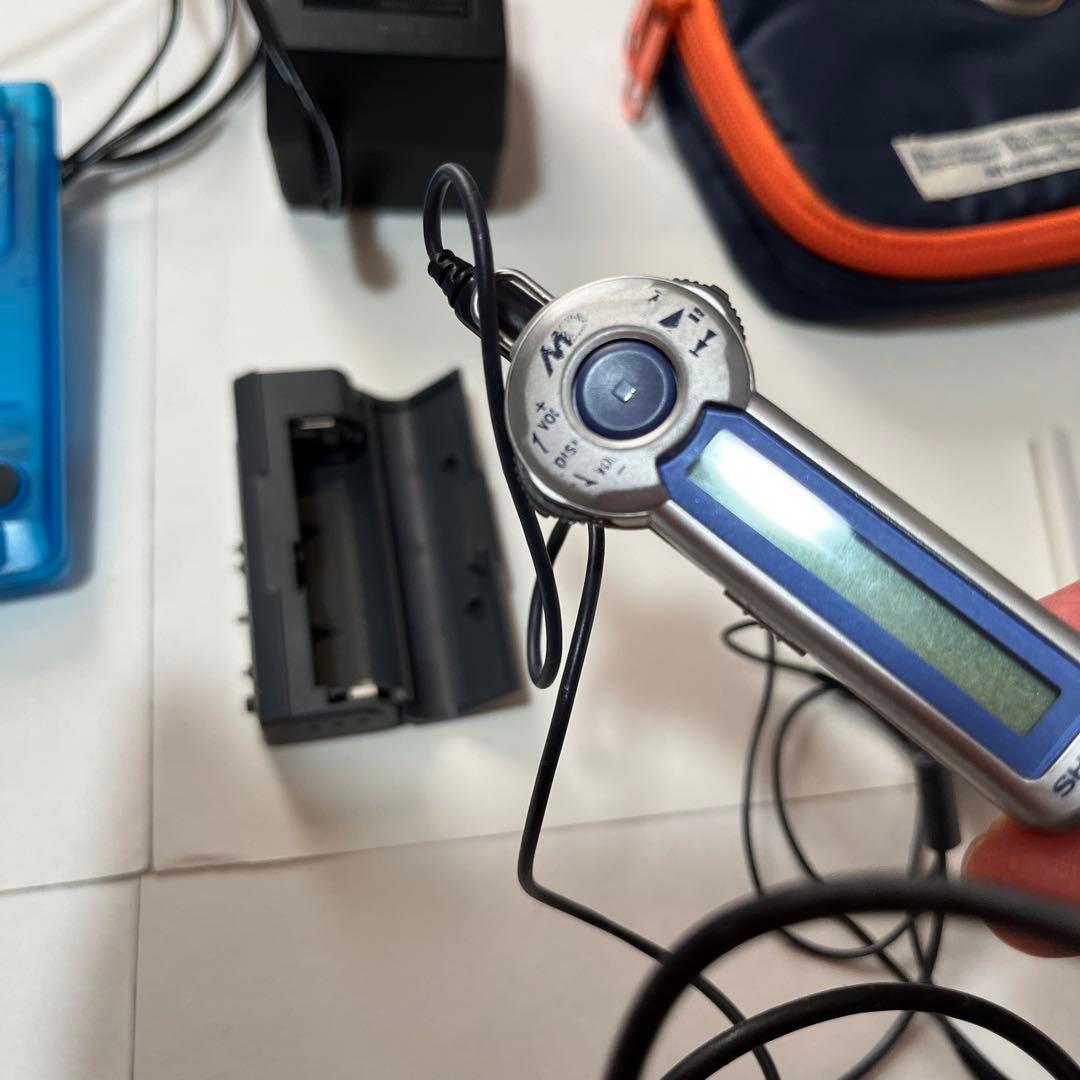 SHARP シャープ【MDポータプルレコーダー　MD-MT831-S】