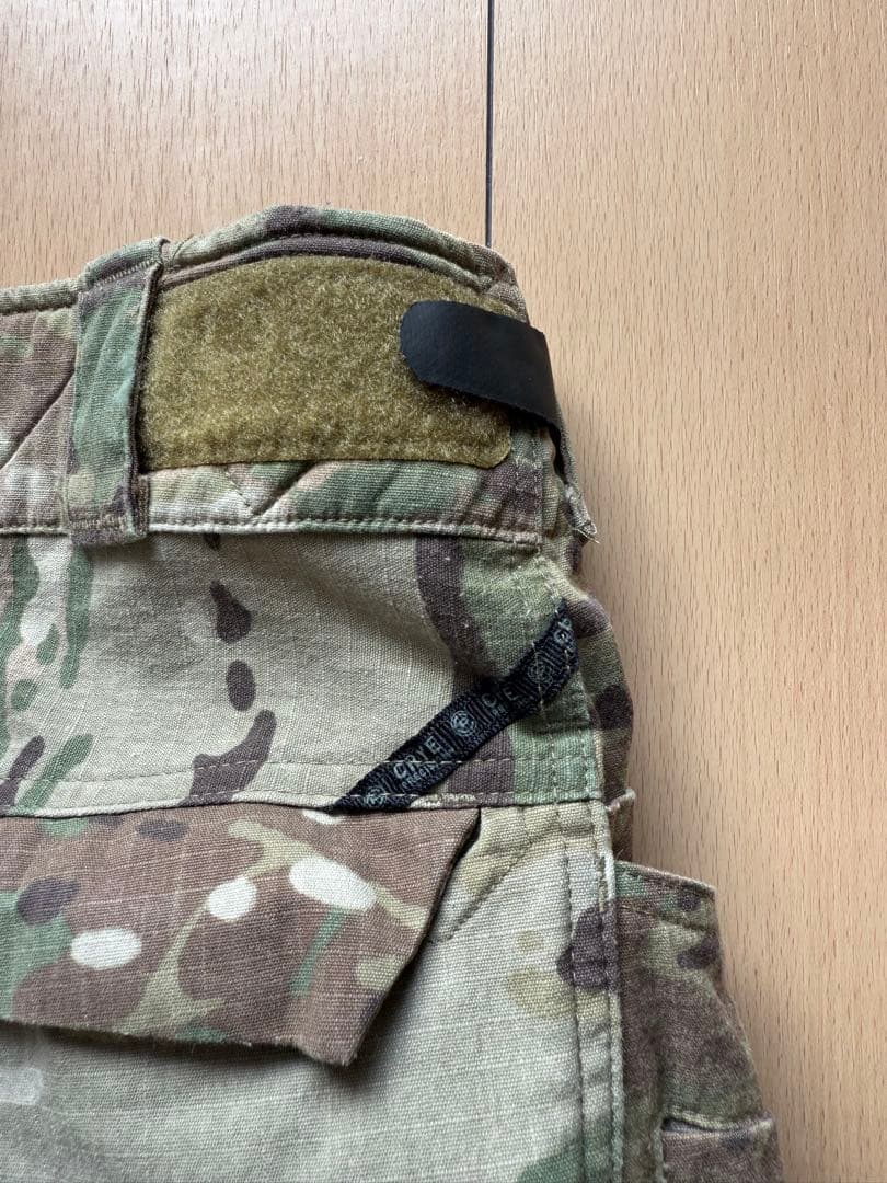 「実物」crye precision G4 コンバットパンツ　マルチカム30-S