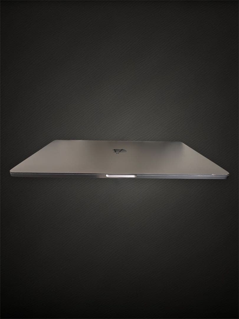 MacBook Pro 2018 i7 32GB 512GB 15インチモデル