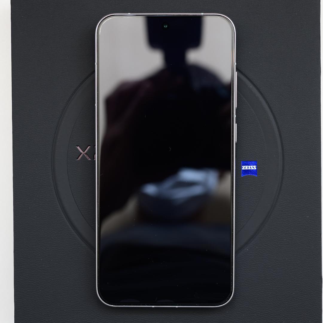 【ほぼ新品】vivo X200 Pro mini ホワイト