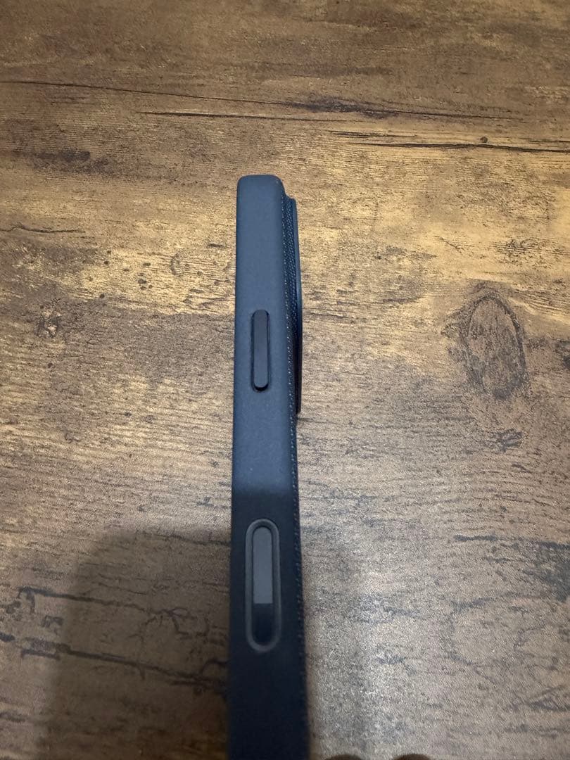 Apple純正 FineWoven iPhone17Pro