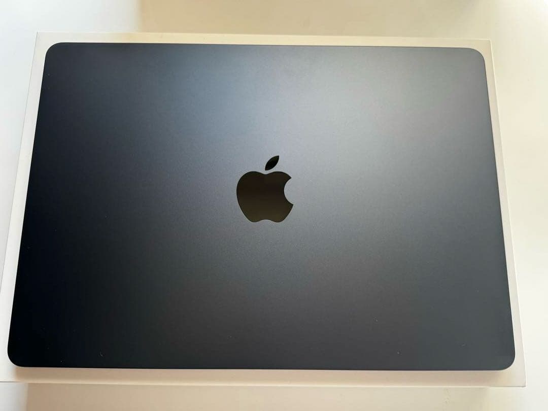 未使用 Apple MacBook Air M2 13.6インチ ミッドナイト