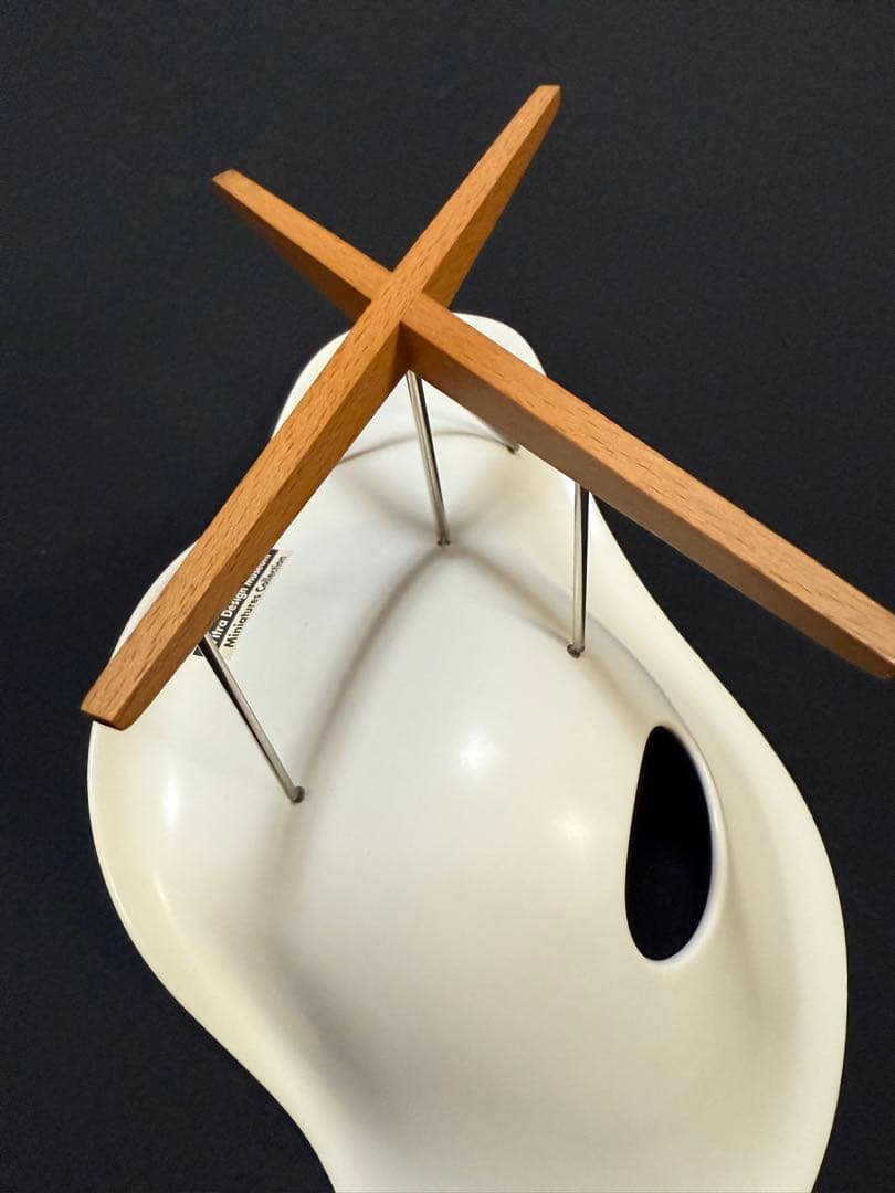Vitra ヴィトラ ミニチュアLa Chaiseラシェーズ イームズ 木箱なし