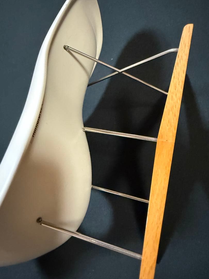 Vitra ヴィトラ ミニチュアLa Chaiseラシェーズ イームズ 木箱なし