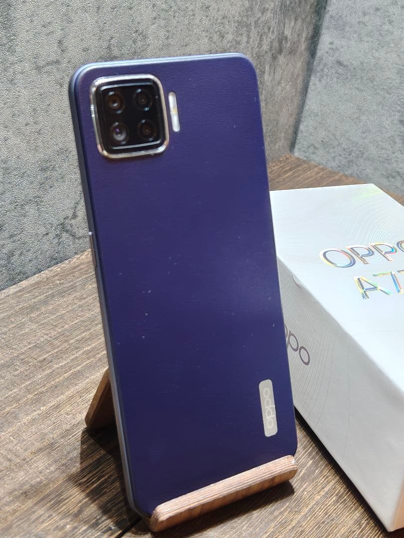 美品 OPPO A73 SIMフリー スマホ CPH2099