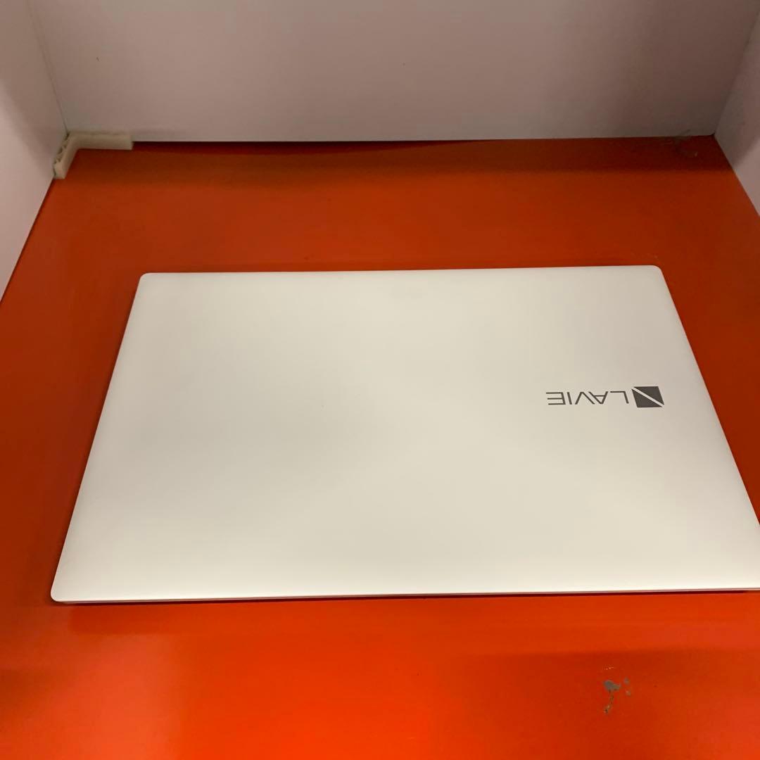 爆速SSD Windows11 ノートパソコン E2 9世代 極美品