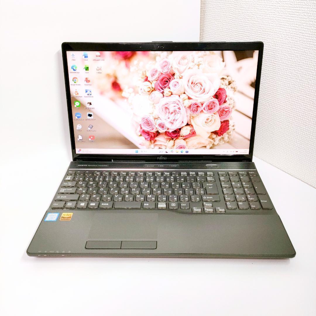 第8世代i7✨️Win11 富士通 SSD512GB オフィス付きノートパソコン