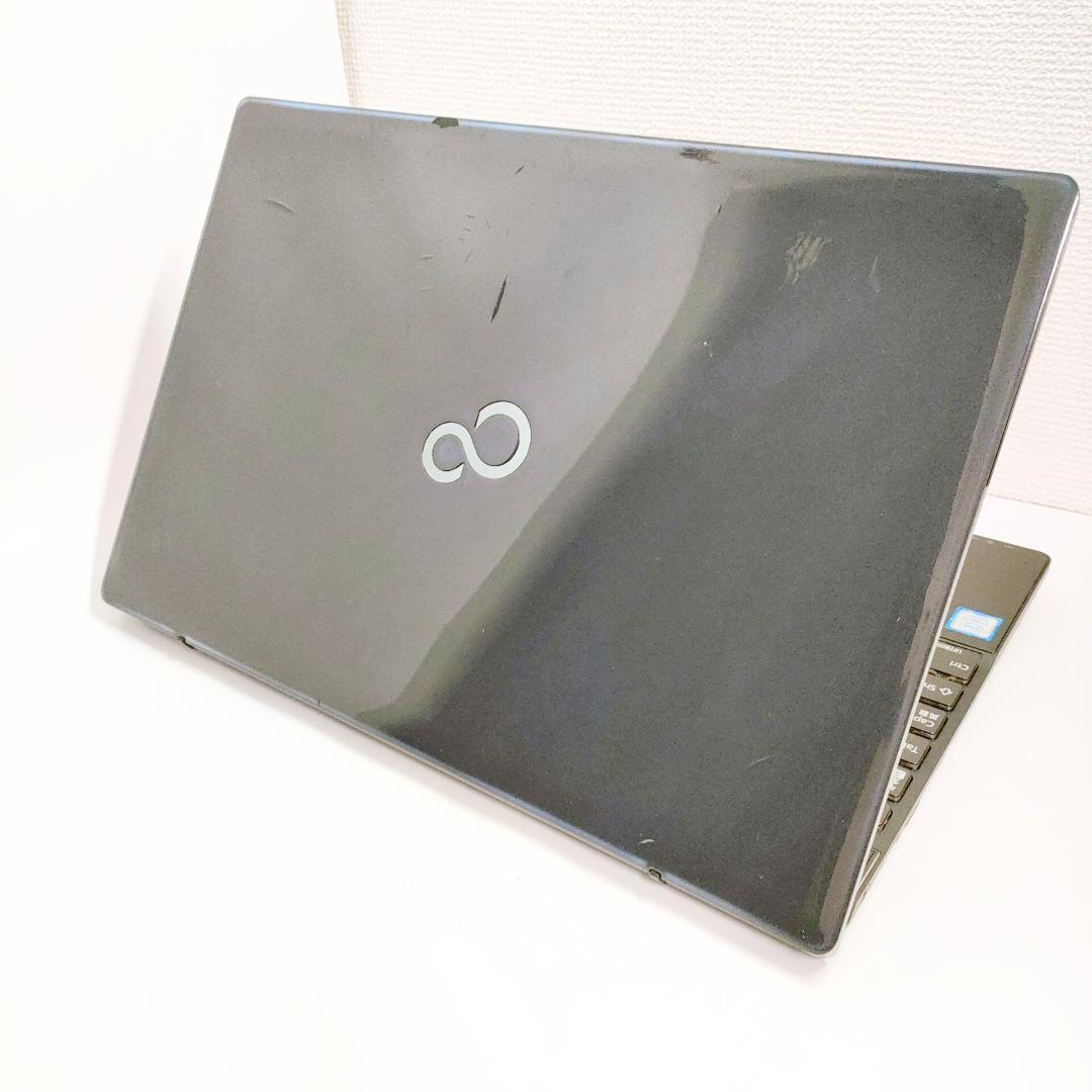 第8世代i7✨️Win11 富士通 SSD512GB オフィス付きノートパソコン