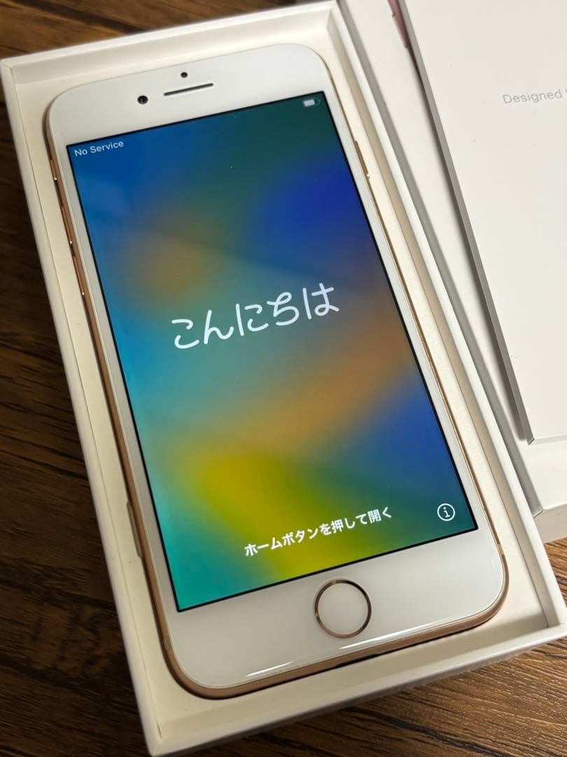 Apple iPhone 8ローズゴールド 本体