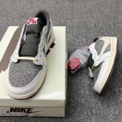 その他 Travis Scott x Air Jordan 1 Low 27cm