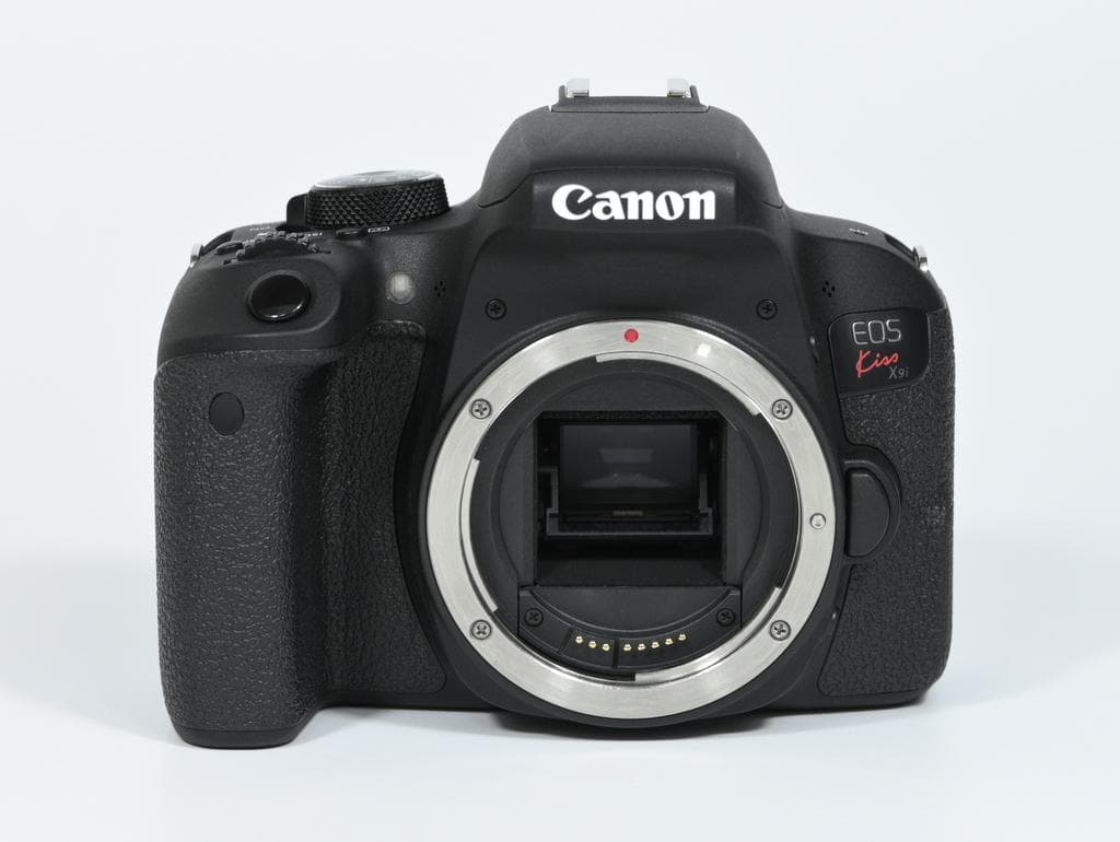 【美品】 Canon EOS Kiss X9i ボディ 《ショット数1688》